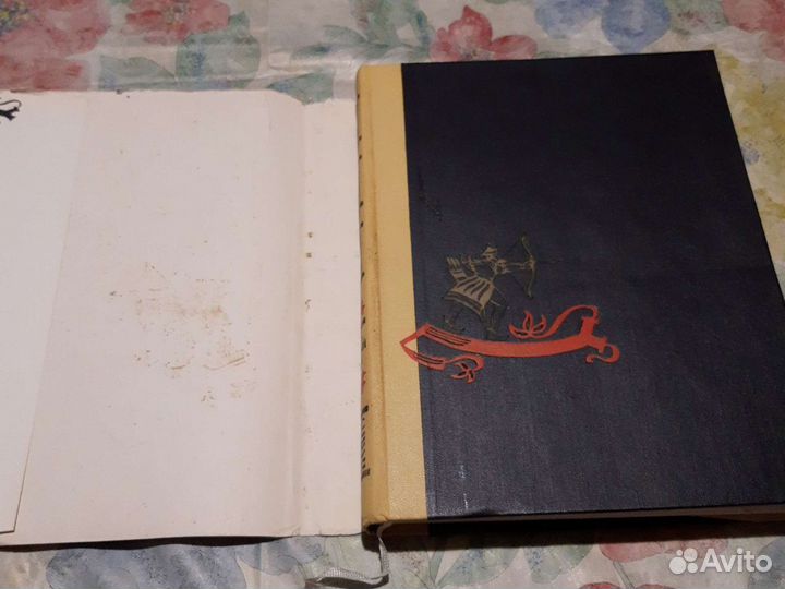 Шота Руставели, витязь в тигровый шкуре