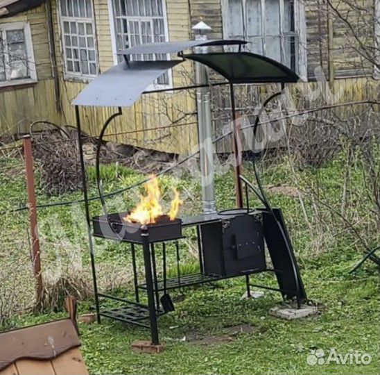Мангал с крышей