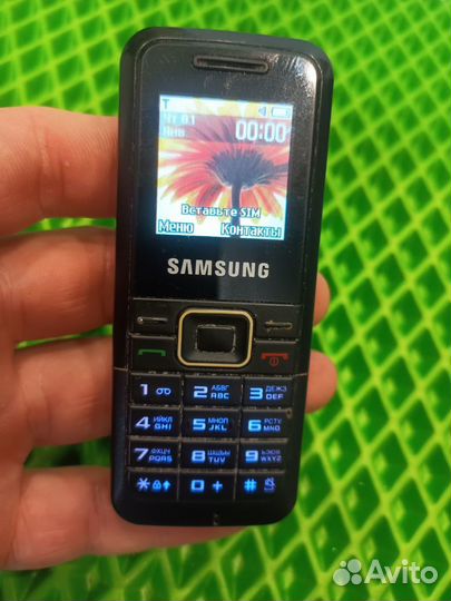 Samsung E1070