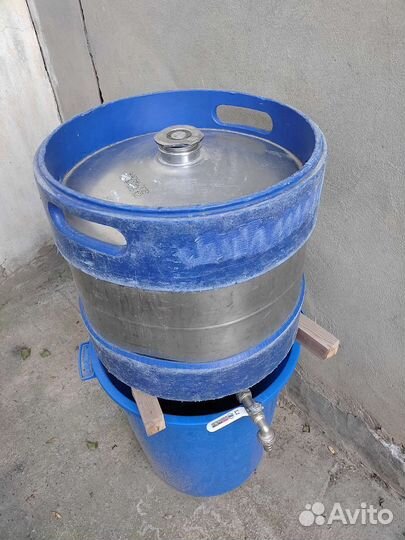 Ёмкость для питьевой родниковой воды из пищевой н