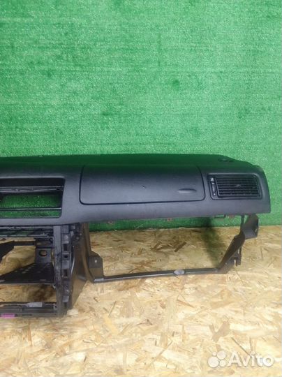 Торпедо Volkswagen Golf Mk4 (1997—2006)