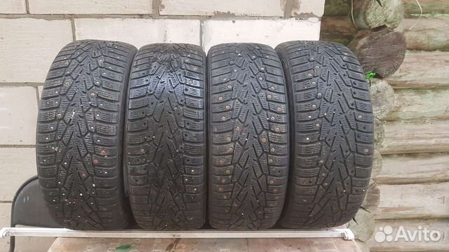 Nokian Tyres Hakkapeliitta 7 215/55 R17 98T