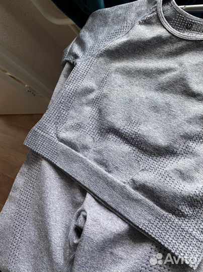 Спортивный костюм. Фитнес, йога