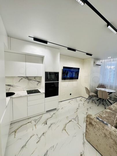 2-к. квартира, 45 м², 18/18 эт.