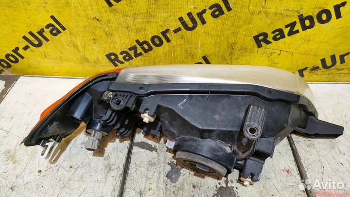 Фара передняя левая Ниссан ад 2