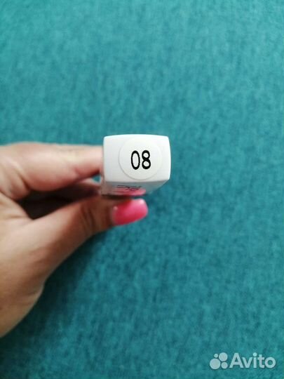 Блеск для губ матовый