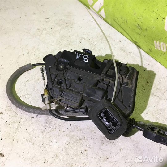 Замок двери задней левой Фольксваген Поло седан