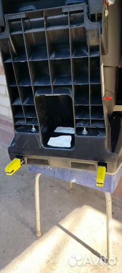 Автокресло детское (от 3 месяцев до 2 лет)