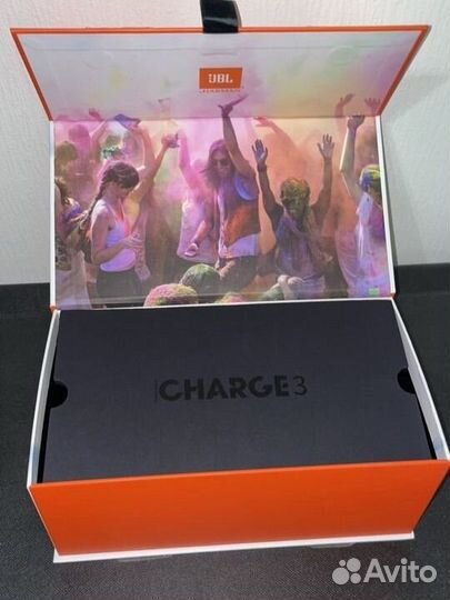 Коробка от JBL Charge 3