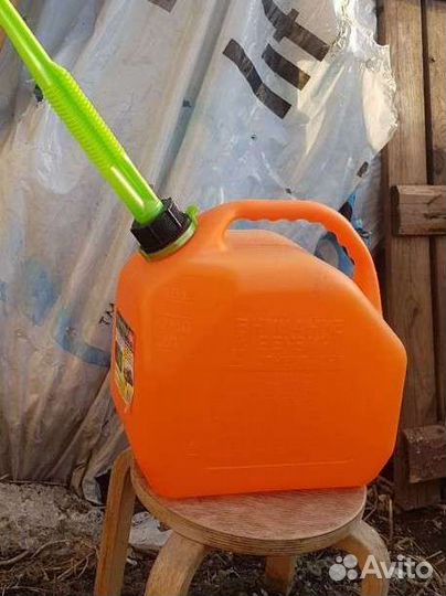 Канистры для бензина