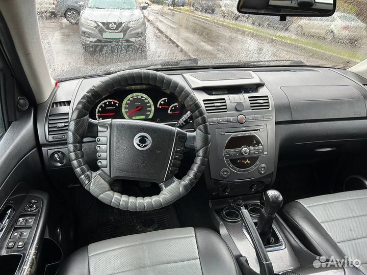 SsangYong Rexton 2.7 МТ, 2010, 251 000 км