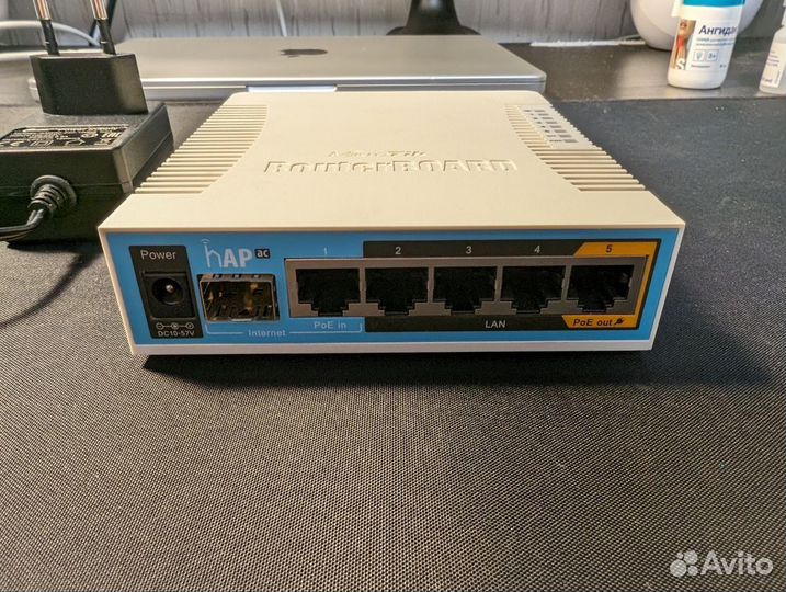 Wi-Fi роутер MikroTik hAP ac