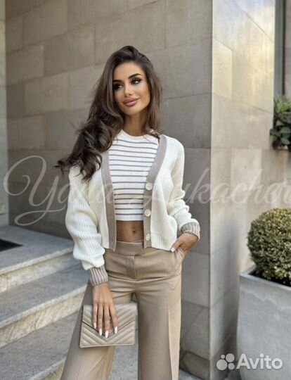 Кардиган Яна Лукачер он сайз