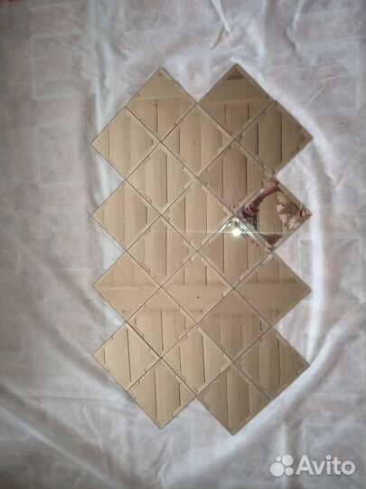 Зеркальное панно, плитка