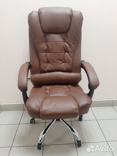 Офисное кресло руководителя с массажем