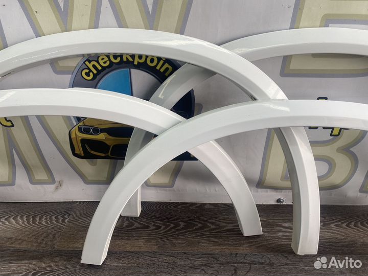 Расширители арок BMW G05 M-pack Alpinweiss 300