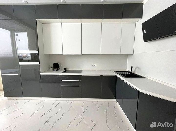 Кухонные гарнитуры