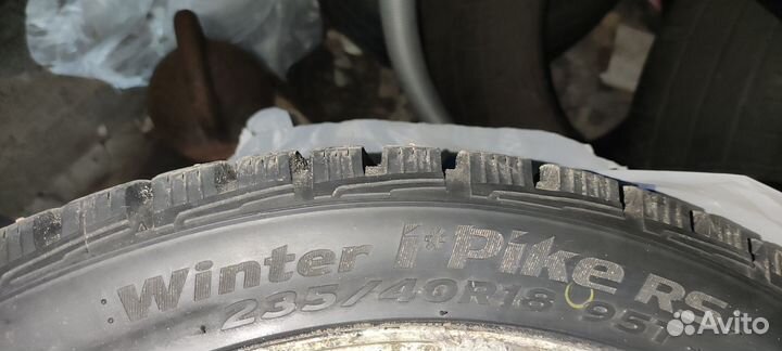 Hankook Winter I'Pike RS W419 235/40 R18