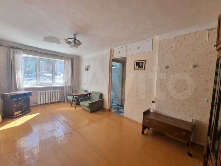 2-к. квартира, 40,8 м², 1/3 эт.