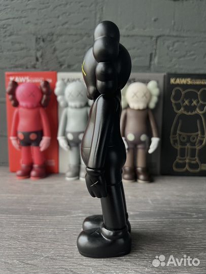 Коллекционные фигурки kaws 20см