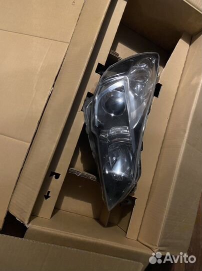 Фары на Subaru Outback B14