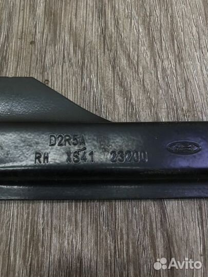 Стеклоподъемник передний правый Ford Focus 1