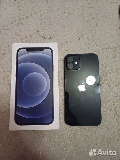 iPhone 12, 64 ГБ