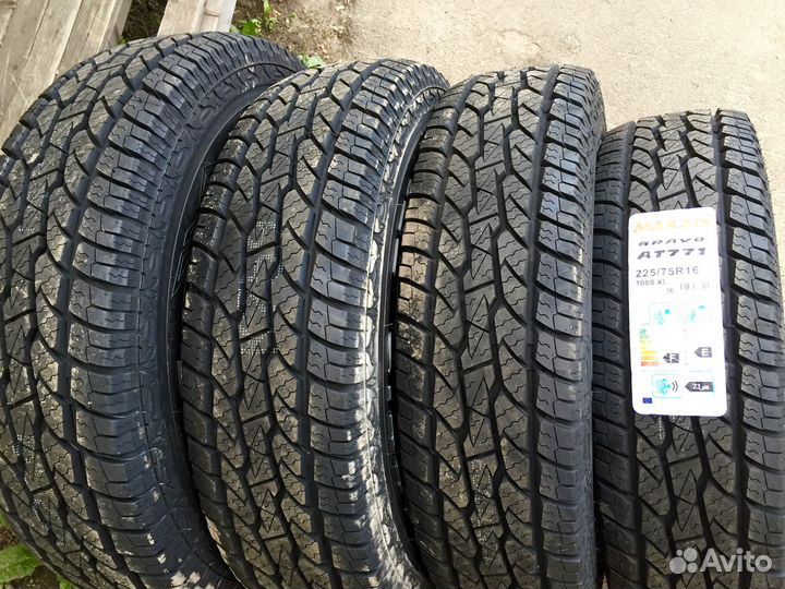 Maxxis AT-771 Bravo 225/75 R15 102S