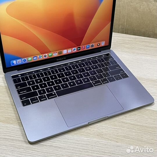 MacBook Pro 13 2017 i5/16/512 (1 цикл)