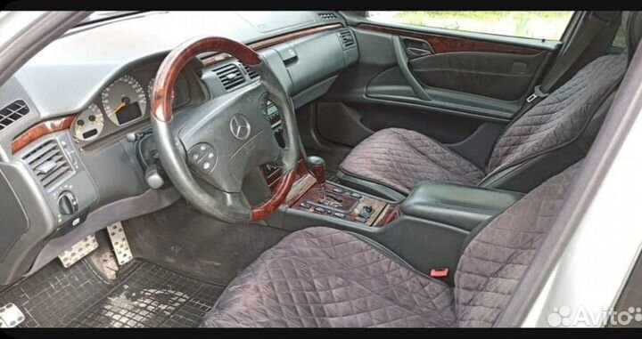 Mercedes-Benz E-класс 3.2 AT, 2000, 297 000 км