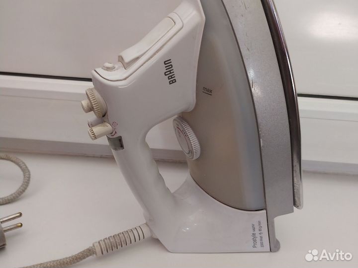 Утюг Braun на запчасти