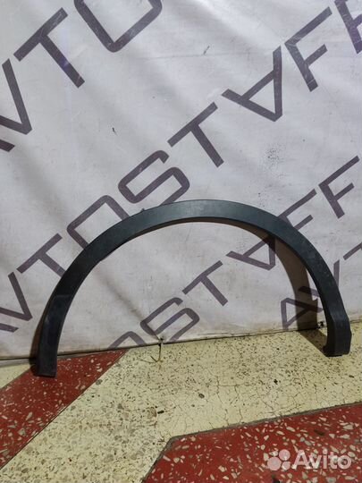 Накладка заднего крыла правого Nissan Qashqai J11