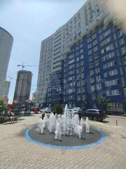 3-к. квартира, 79 м², 19/24 эт.