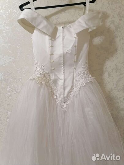 Свадебное платье