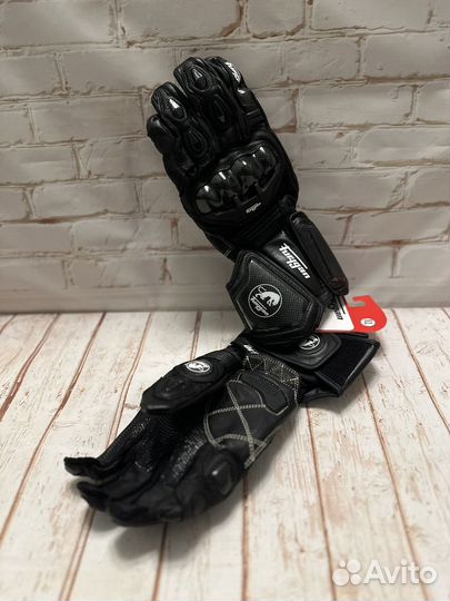 Мотоперчатки