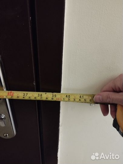 Дверь входная металлическая