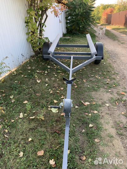 Продаю прицеп-тележку для лодки