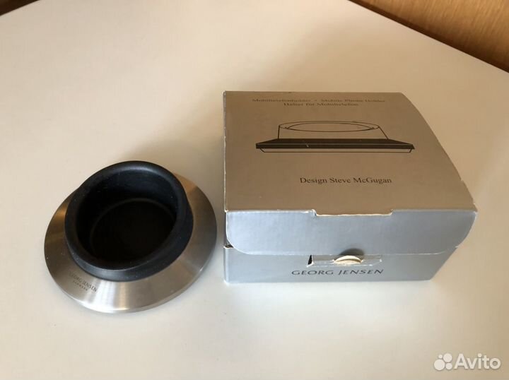 Georg Jensen дизайн. Держатель для телефона