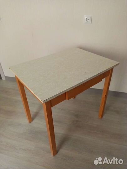 Кухонный стол бу