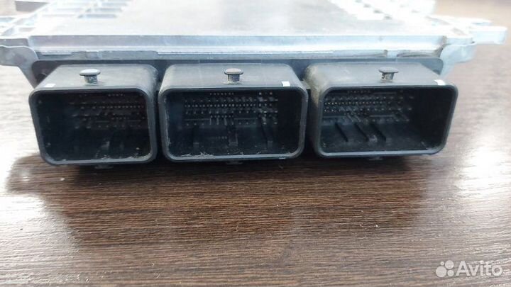 Блок управления двигателем Infiniti Ex35 1