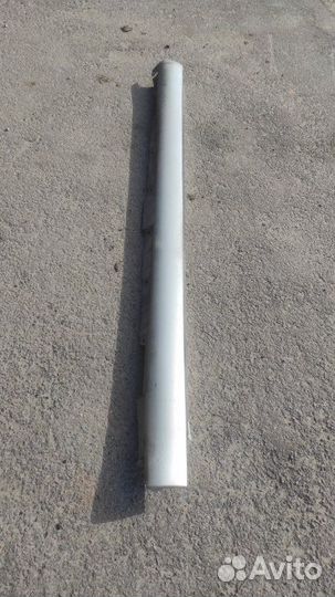 Накладка на порог наружная левая Toyota Avensis