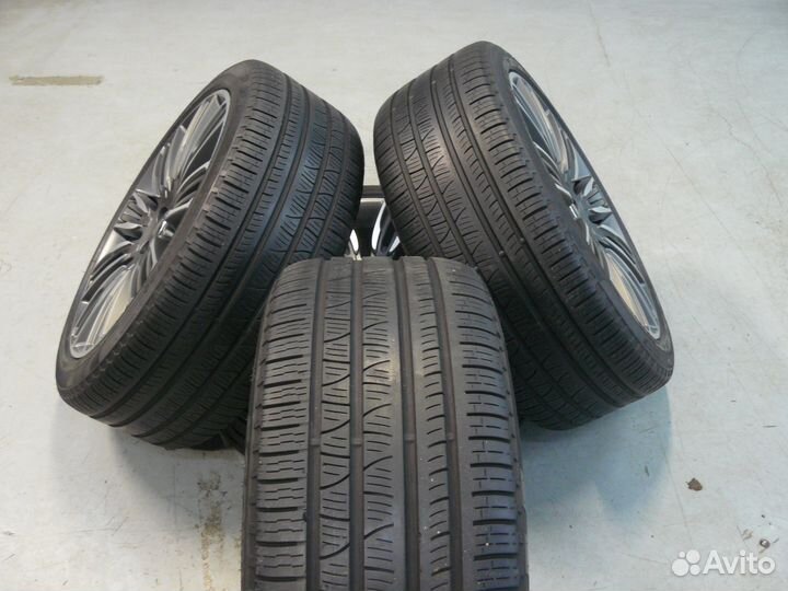 Колеса R22 Range Rover Vogue Bi Color оригинал