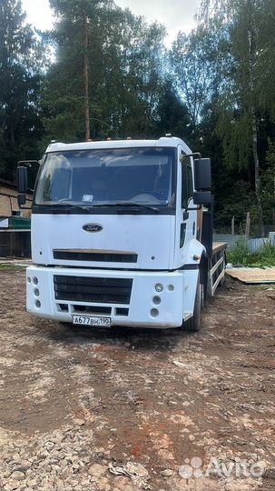 Ford Cargo 0811, 2009