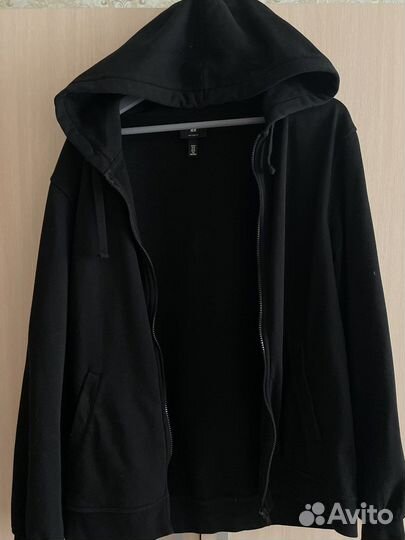 Черная кофта на молнии H&M зипка