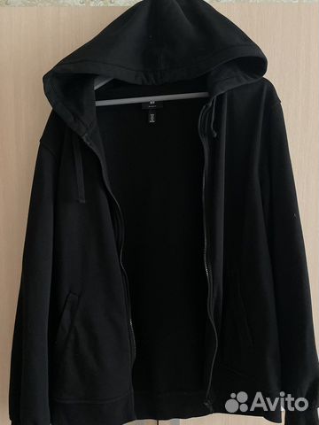 Черная кофта на молнии H&M зипка