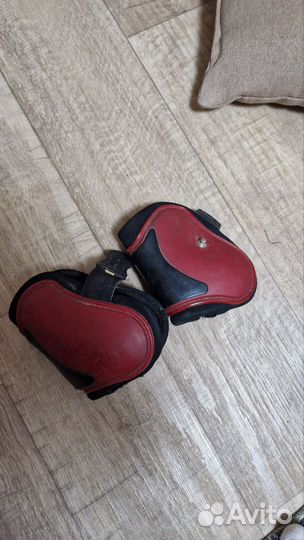 Ногавки для лошади