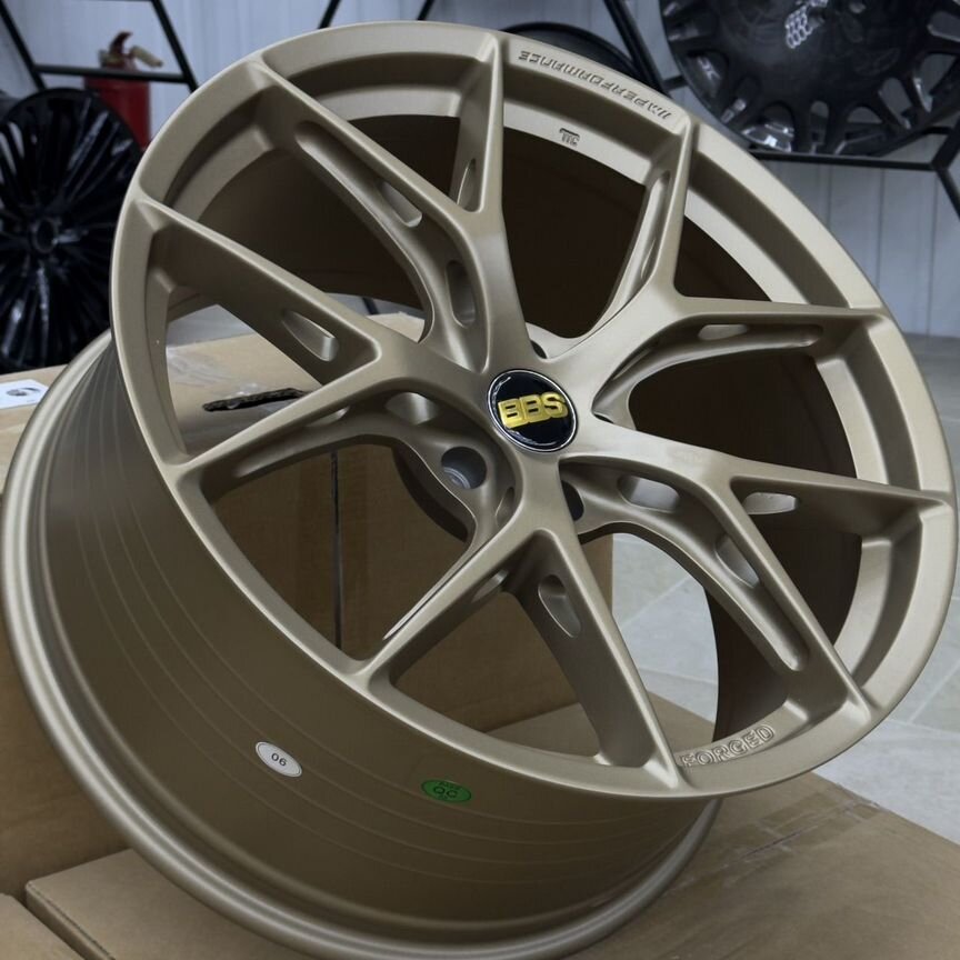 Литые диски Powcan 8.5×R19 5×112