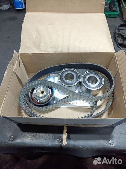 Ремень грм к-т Land Rover Range Rover 3.0-2.7