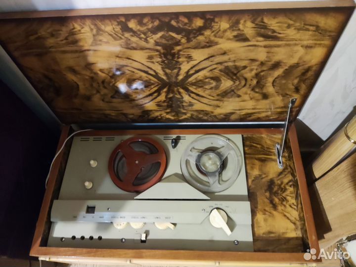 Магнитофон бобинный