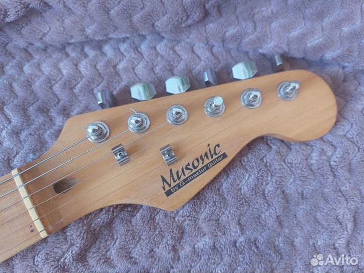 Электрогитара Fender Stratocaster copy